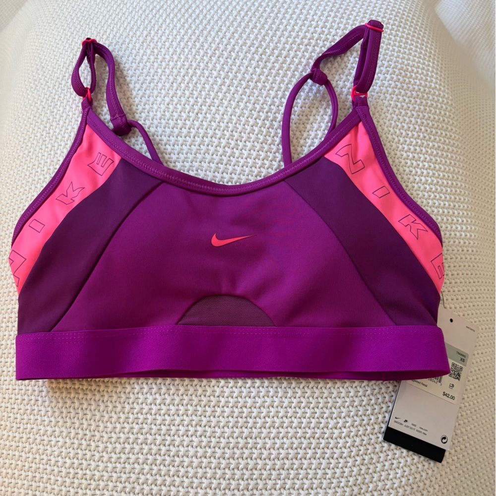 Nike Women's Vibrant Purple and Pink Sports Bra
